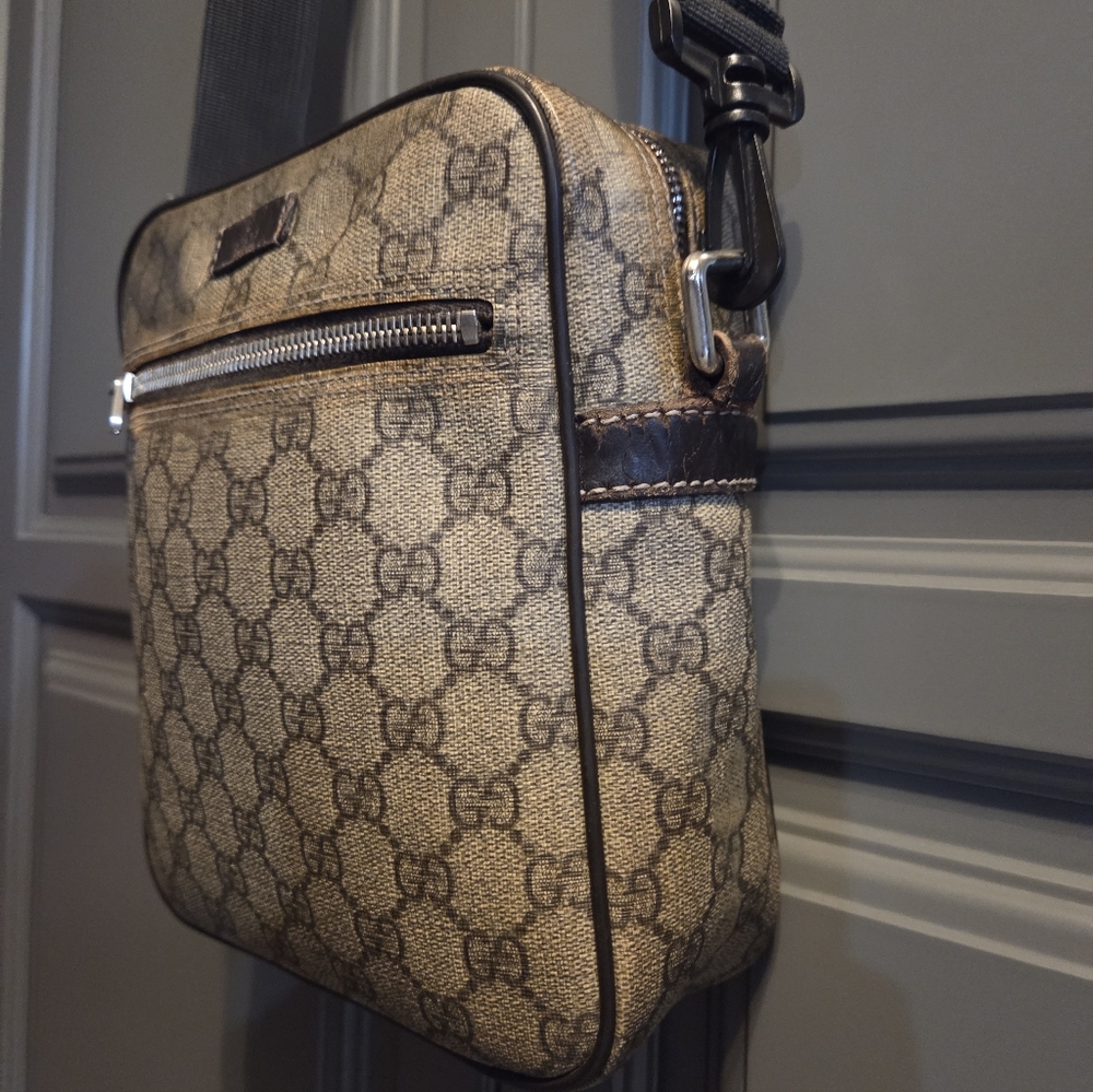 Gucci Vintage Crossbody Bag - Brown Italy Made - Picture 12 of 13